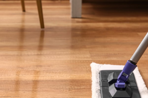 Pflege und Reinigung Pflege und Reinigung